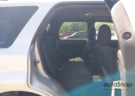 2009 Ford Escape Xlt из США, поврежденный, VIN 1FMCU93779KB22110